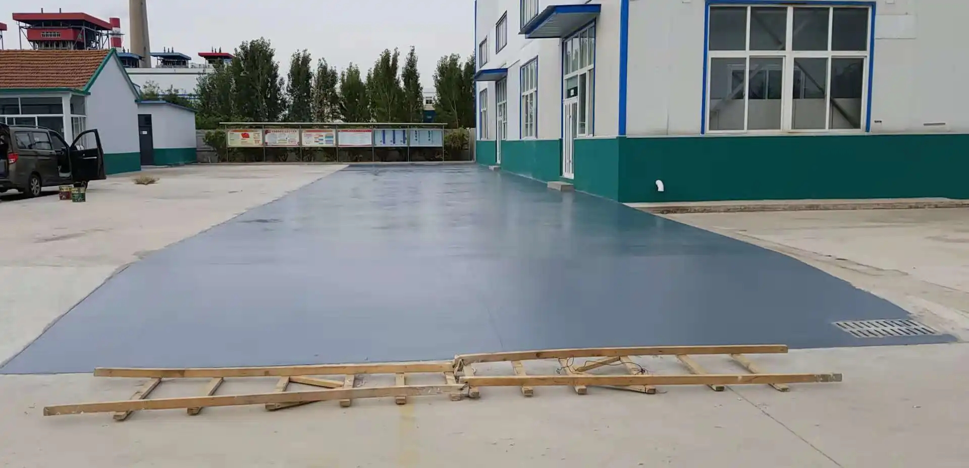 大足车间厂房地坪漆修补翻新